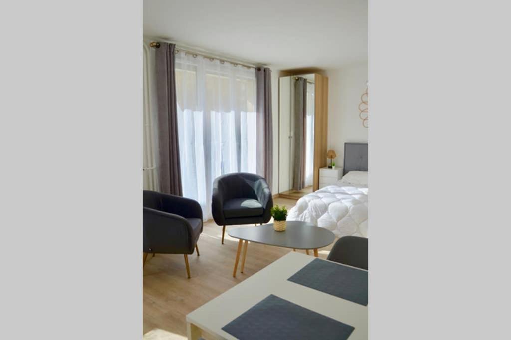 Dolmen Adrien 5 Apartment Tours Exterior foto